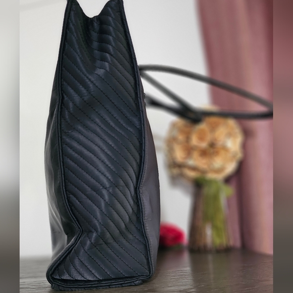 YSL  Tote - Picture 2 of 16